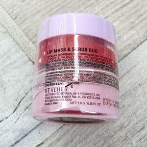 RealHer Confident Glow Lip Mask & Scrub Duo